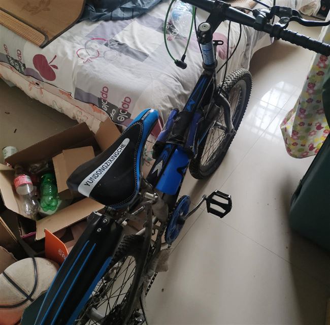 闲置二手运动车一辆6一10岁儿童车有需要的联系