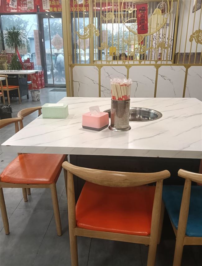 120平门市房，可空转可带设备转